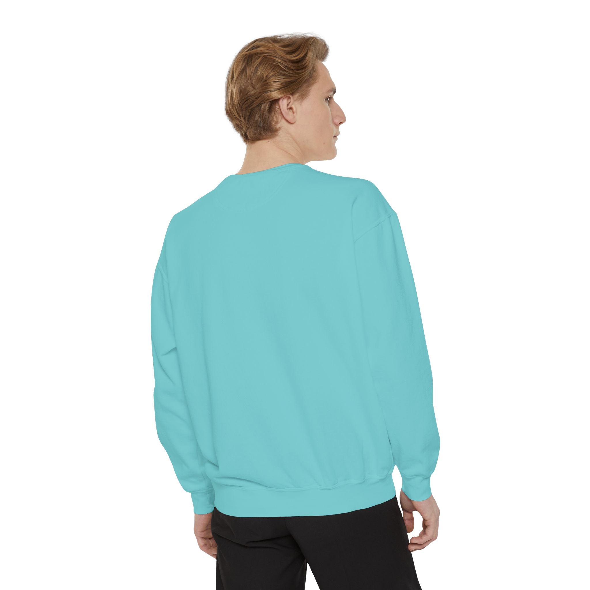Relaxed Retro La Nola Sweatshirt | Comfort Colors Embroidered