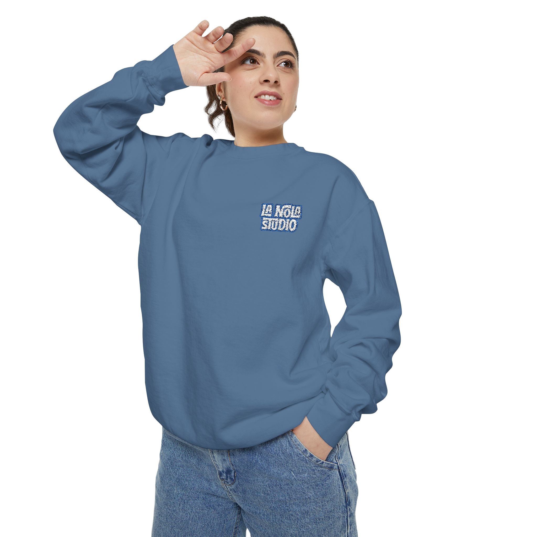 Relaxed Retro La Nola Sweatshirt | Comfort Colors Embroidered