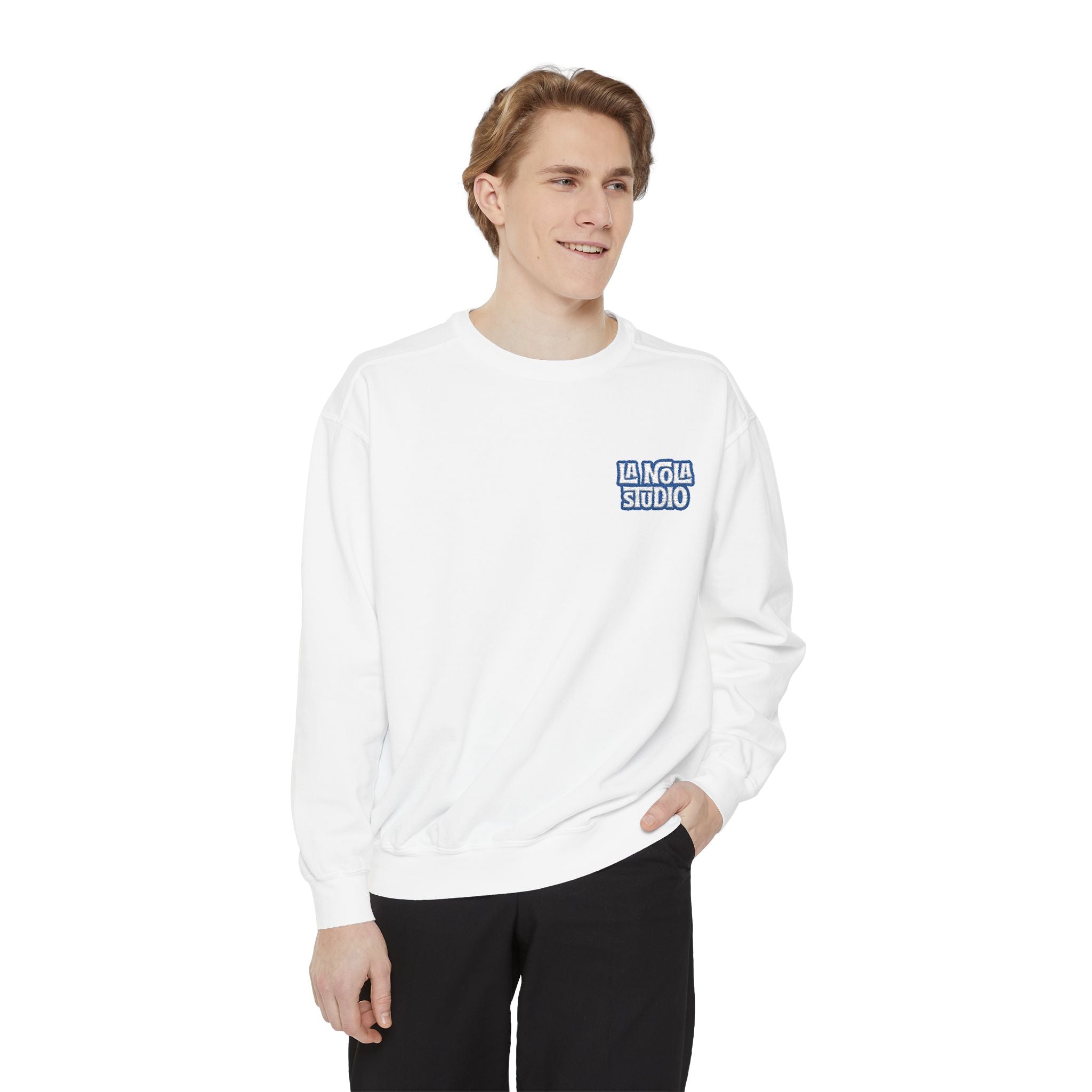 Relaxed Retro La Nola Sweatshirt | Comfort Colors Embroidered