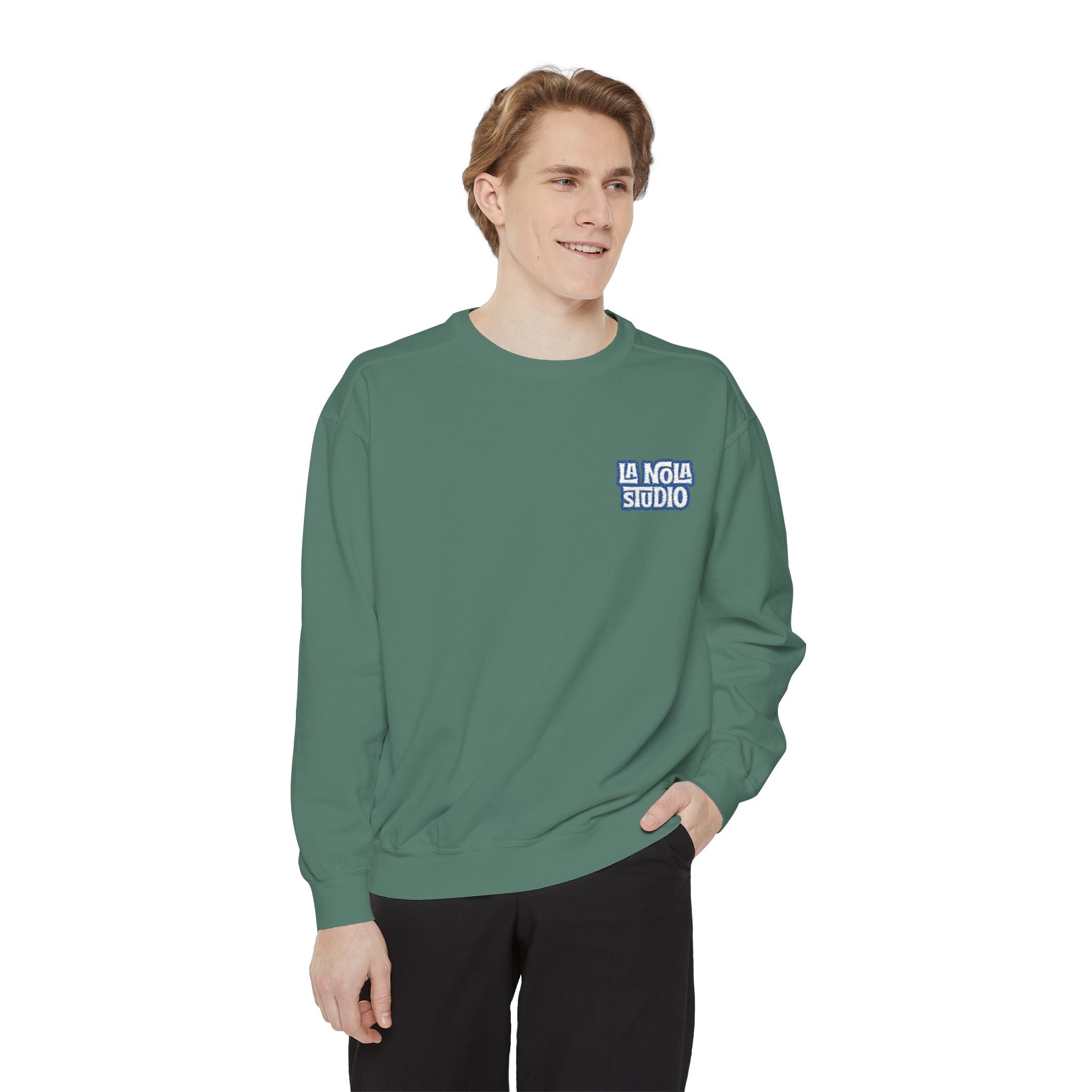 Relaxed Retro La Nola Sweatshirt | Comfort Colors Embroidered